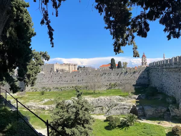 Mauern der Altstadt von Rhodos