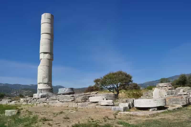 The impressive columns and ruins of the ancient Temple of Hera at the Heraion archaeological site in Samos.